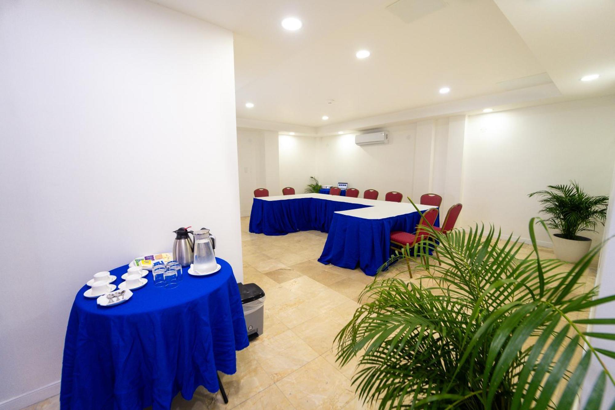 Hotel 39 Jamaica 蒙特哥贝 外观 照片